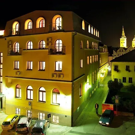 Grand Szálloda Zsolna