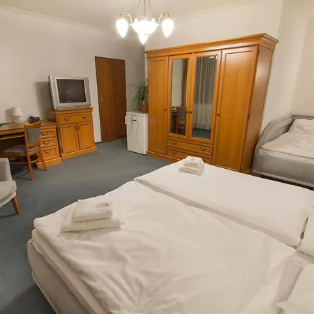Grand Szálloda 3*