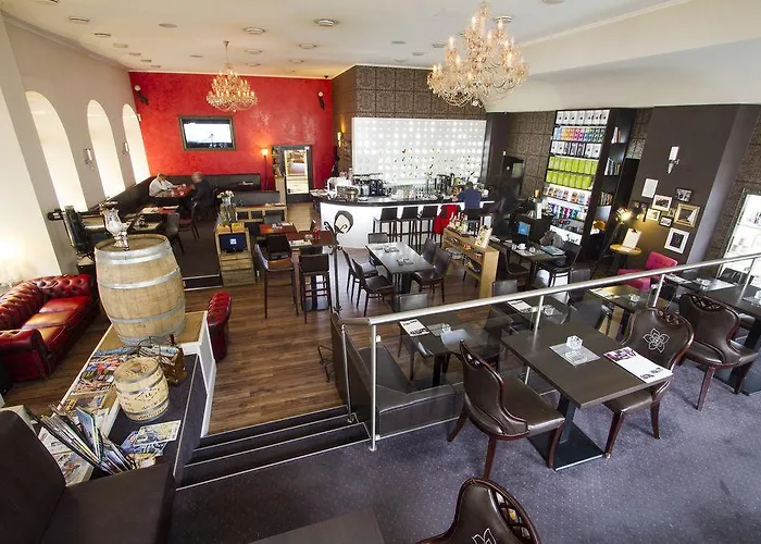 格兰德酒店 酒店
